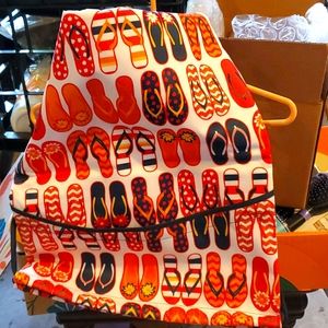 Thirty-One Flip flop cinch bag. NWT. Flip-Flop Beachy. Thermal